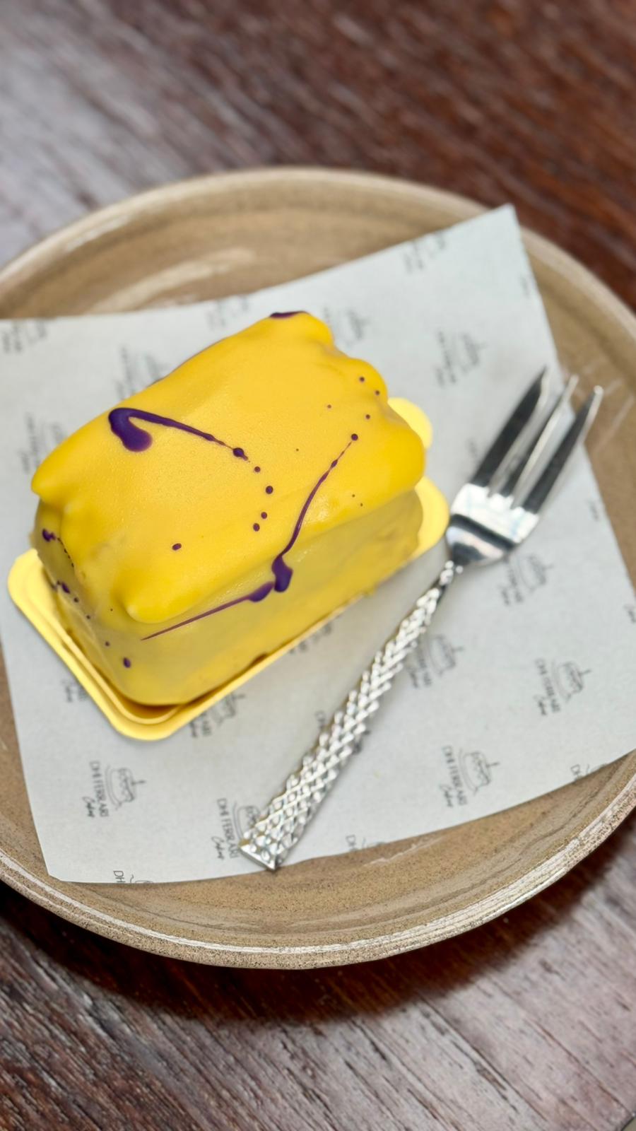 Sunshine Mini Cake