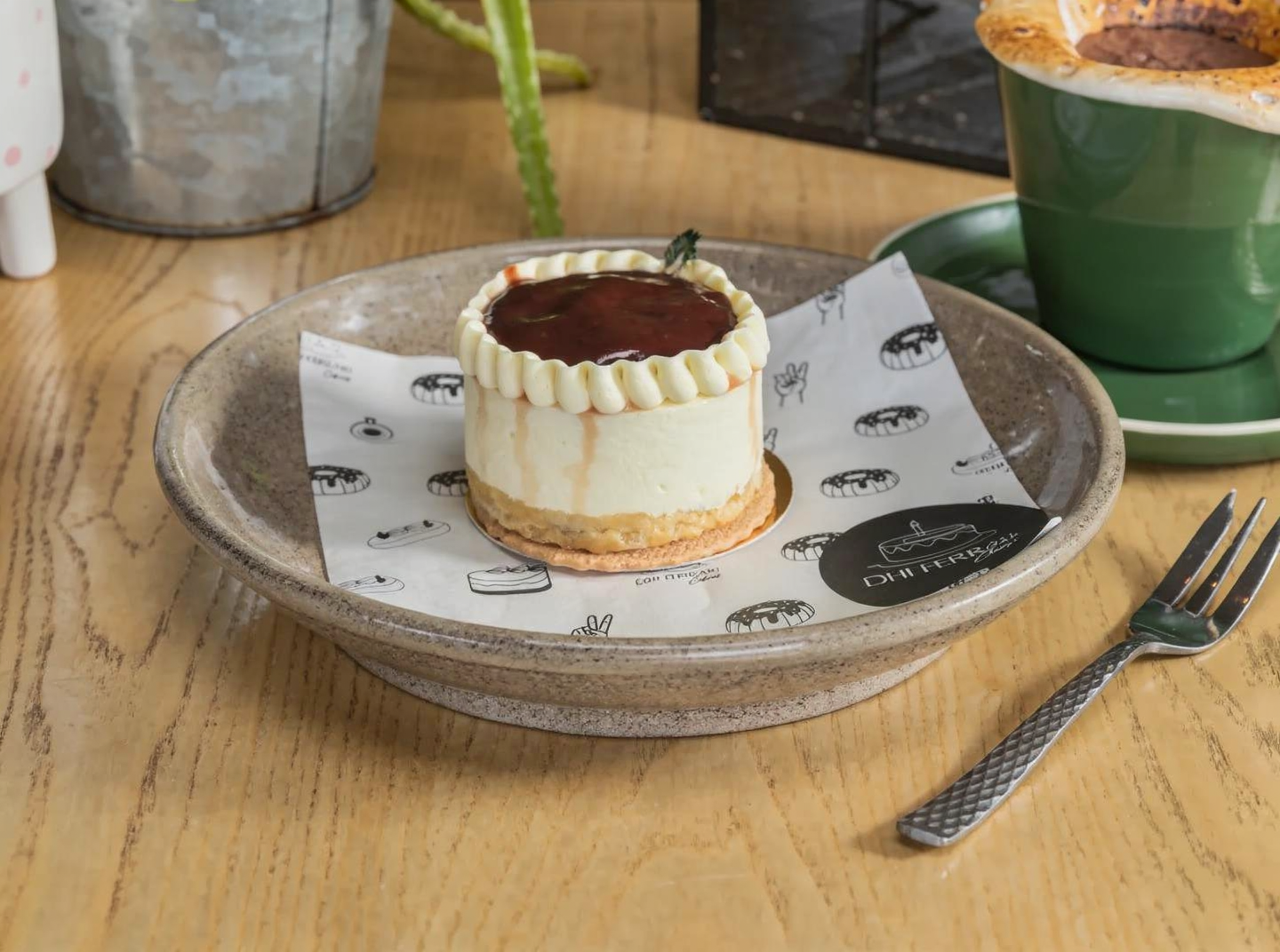 Romeo & Juliet Cheesecake - Mini