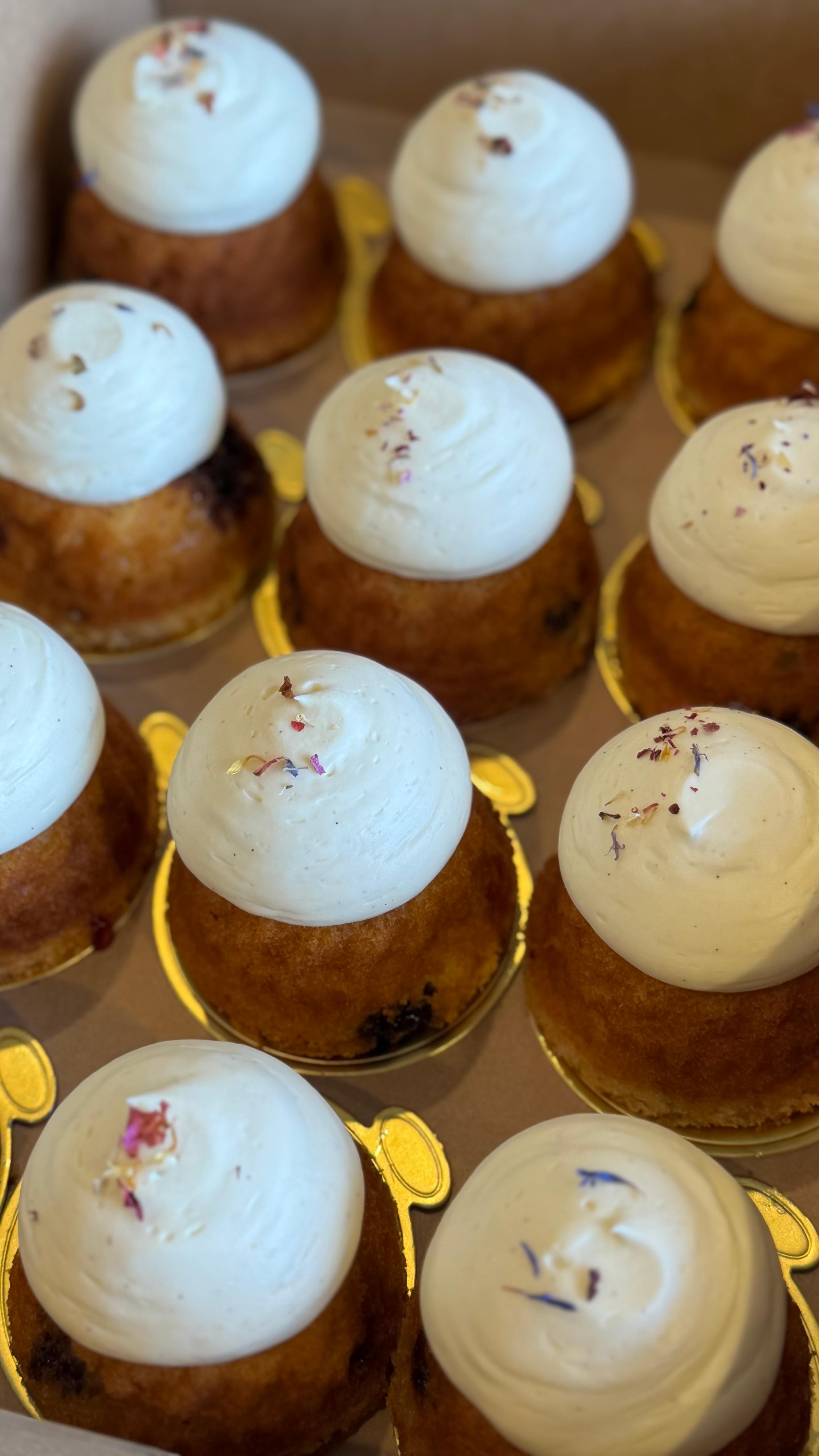 Sunrise Mini Cake