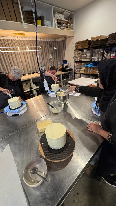 Cake Decorating Class - Level 2
