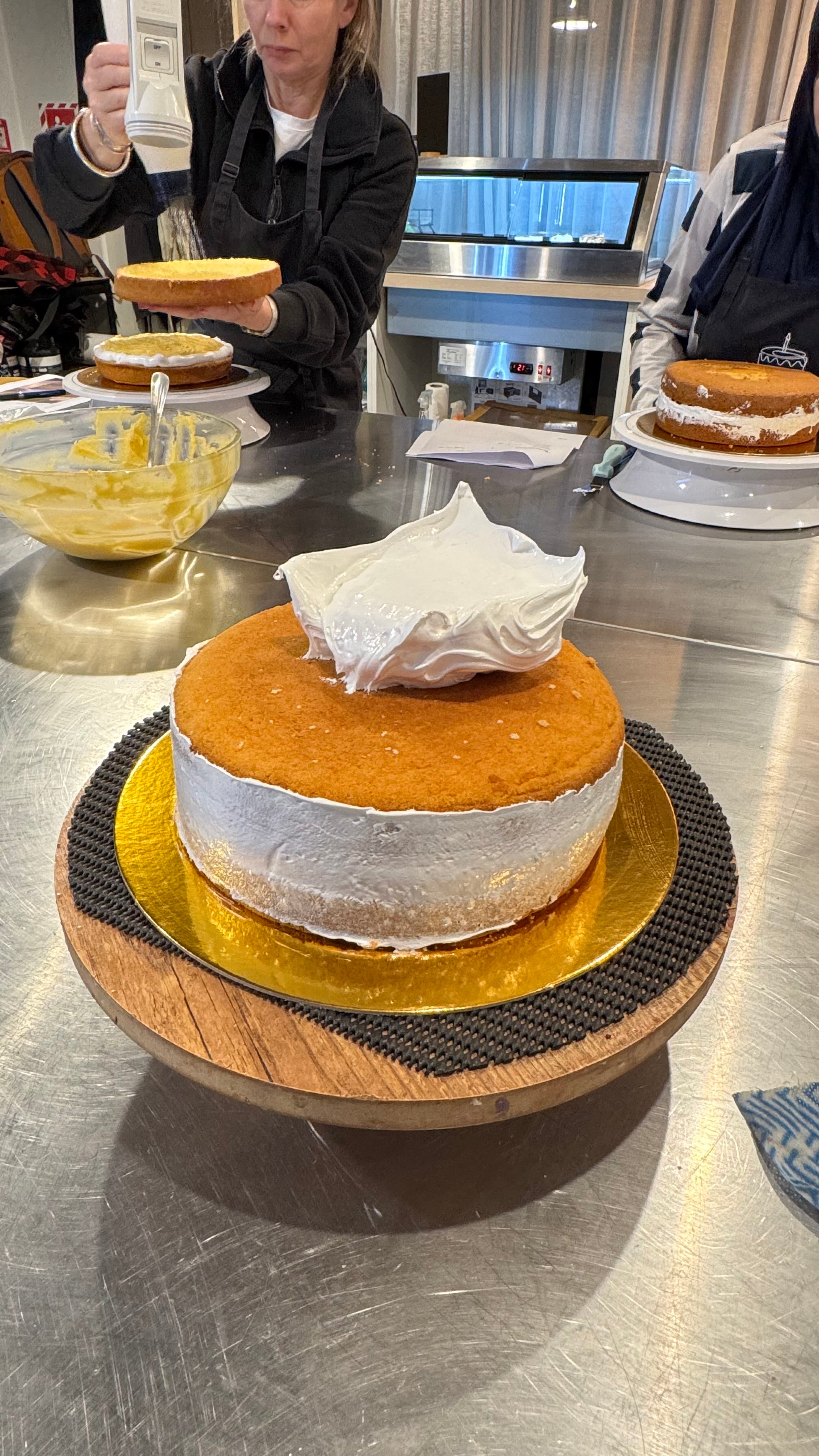 Cake Decorating Class - Level 1